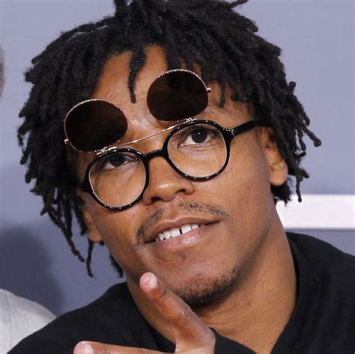 Lupe Fiasco Net Worth: Rap Career & Charity