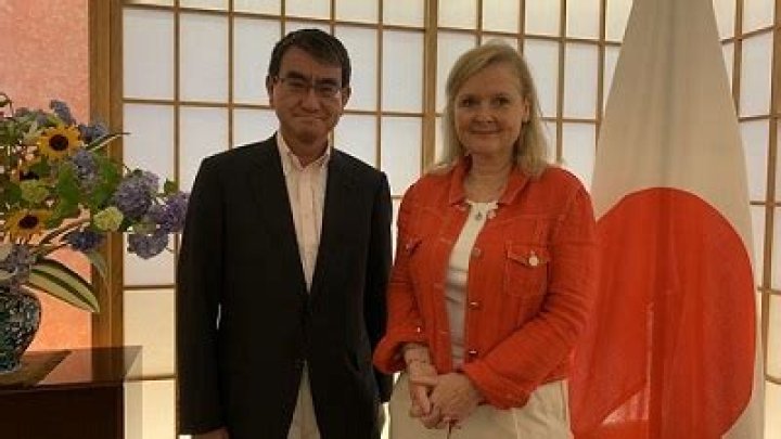 Martha Kearney Married, Husband, Children, Affairs & Net Worth