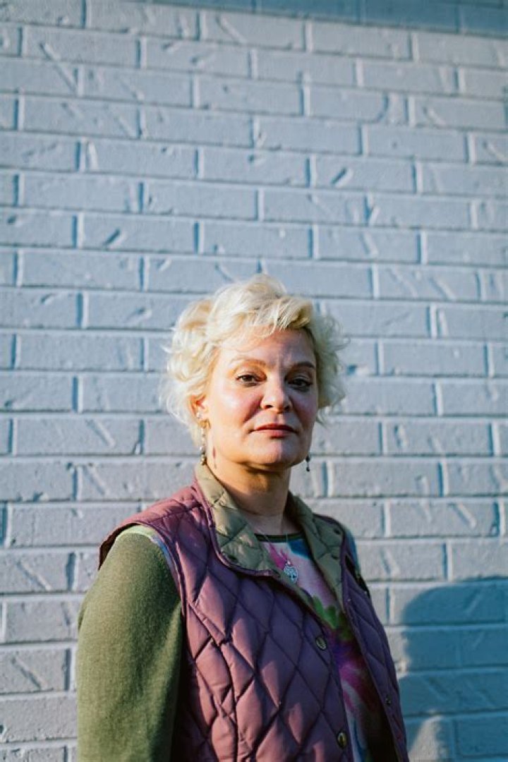 Martha Plimpton Bio (Wiki) 