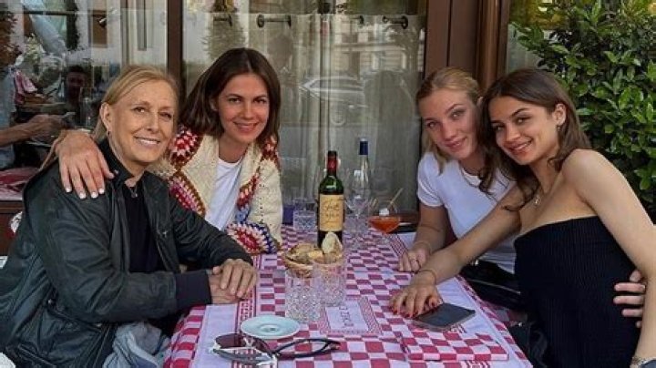 Martina Navratilova - Age, Family, Bio