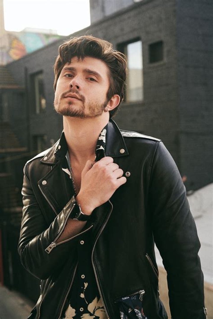 Mateus Ward - Age, Family, Bio