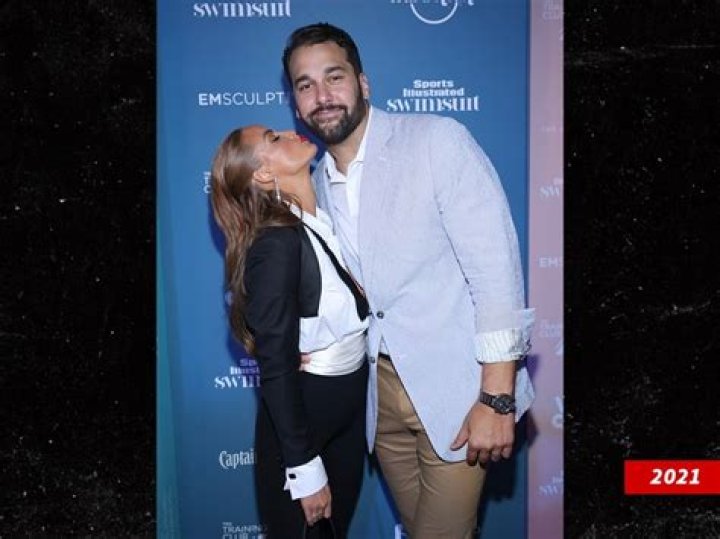 Matt Kalil Height, Weight, Net Worth, Age, Birthday, Wikipedia, Who, Instagram, Biography