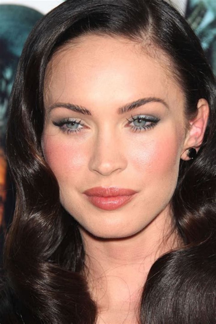 Megan Fox lifts her eyebrows up to show she hasn’t had Botox