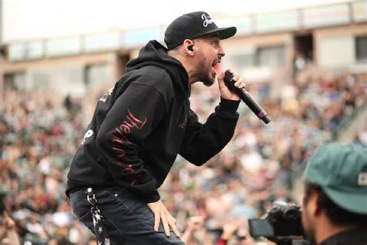 Mike Shinoda Net Worth & Lifestyle