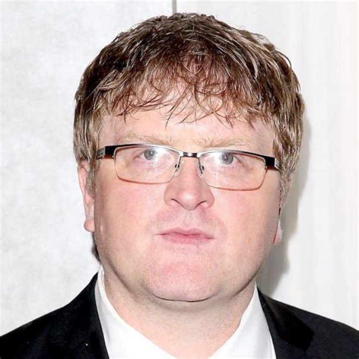 Mike Smith (TV Actor) - Age, Family, Bio