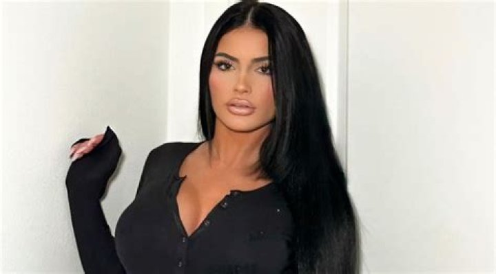 
Nathalia Ramous Height, Weight, Net Worth, Age, Birthday, Wikipedia, Who, Nationality, Biography 