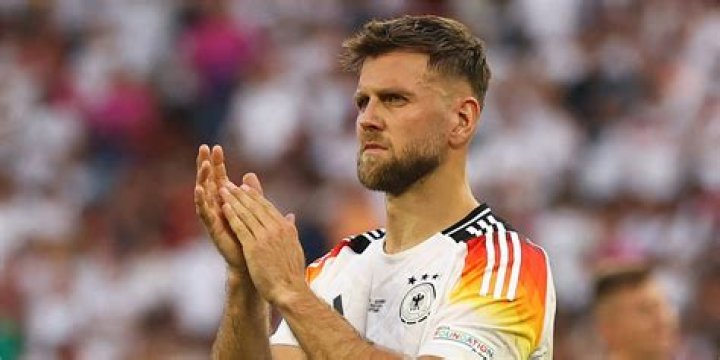 Niclas Füllkrug Parents: Andreas Füllkrug, Natalie Füllkrug