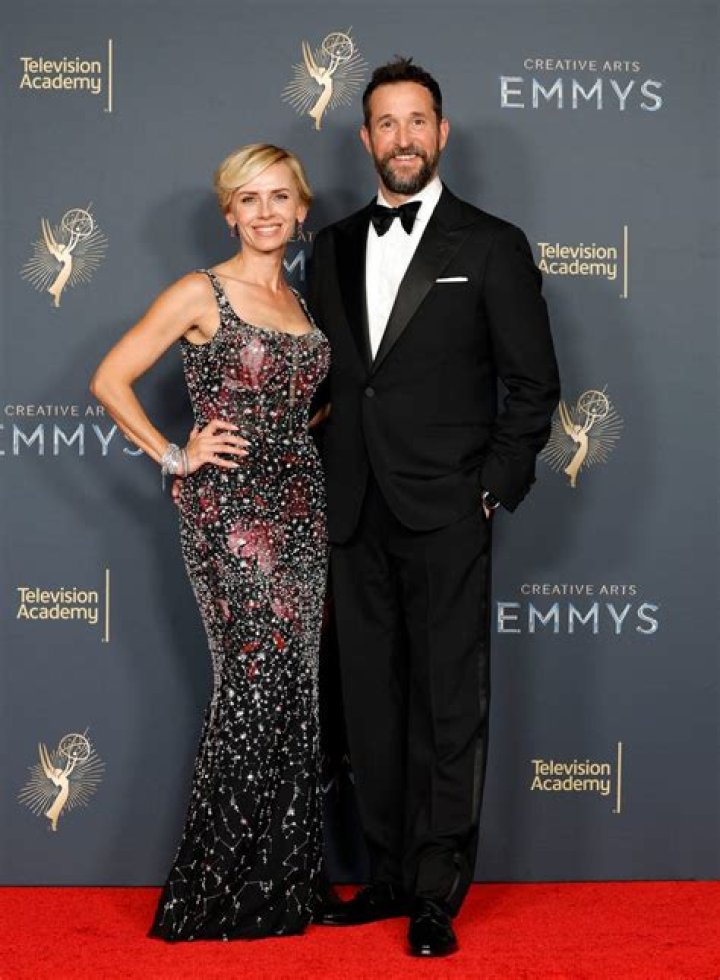 Noah Wyle Height, Weight, Net Worth, Age, Birthday, Wikipedia, Who, Instagram, Biography