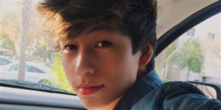 Oliver Moy - Age, Family, Bio