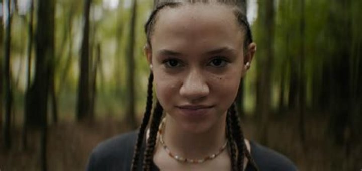 Pain Hustlers: Is Liza Drake’s Daughter Phoebe Based on a Real Person?