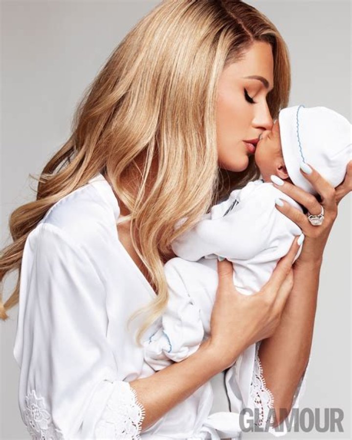 Paris Hilton shares first photos of ten-month-old baby daughter London