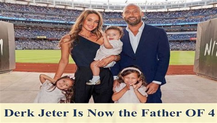 Pregnant wife Hannah Davis scored Husband Derek Jeter a Lifetime Supply of Beef Jerky; Here is the all details of their pregnancy, married life and relationship