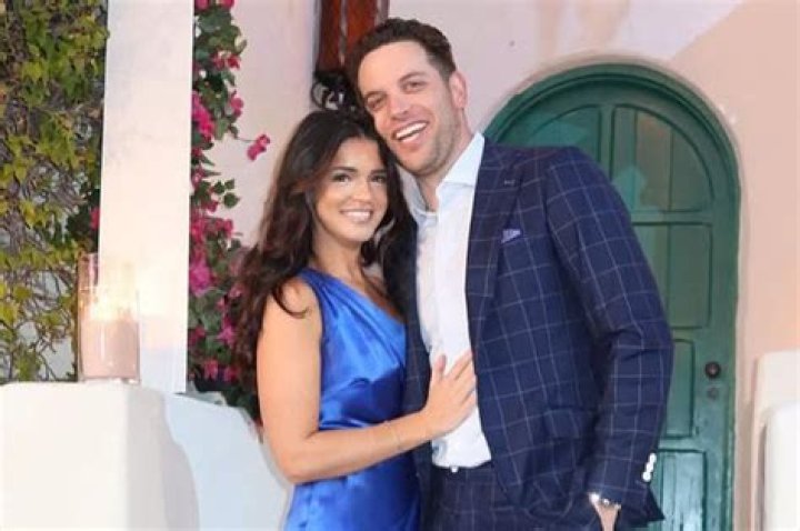 Raven Gates and Adam Gottschalk, ‘Bachelor in Paradise’ alums are getting married!!