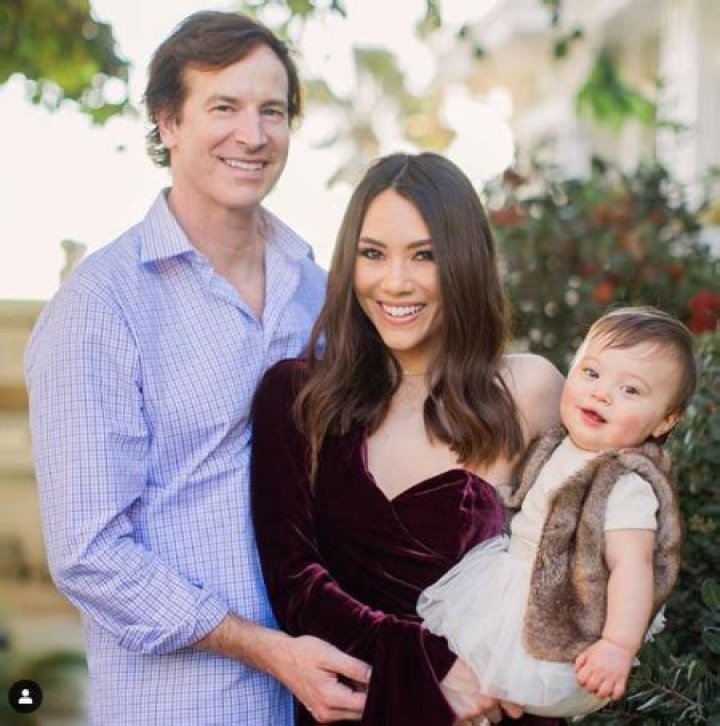 Rob Huebel’s Wife welcomes the baby daughter although they have more complications. Talks about their wedding!!!