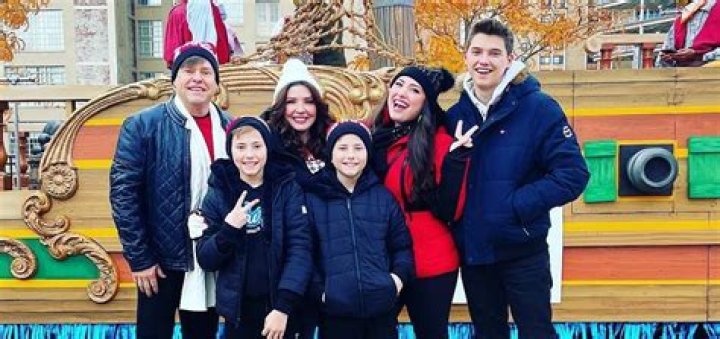 Ron Sharpe - Age, Family, Bio