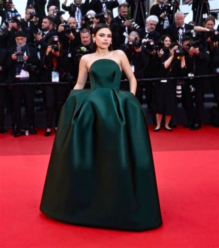 	Rooney Mara wore a vintage Givenchy look at the Spirit Awards: shocking??!	