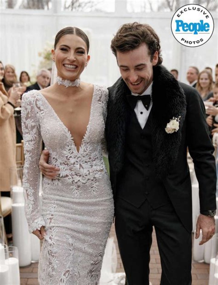 Ryan Blaney is not Married to Wife. Dating Girlfriend: Gianna Tulio. Kids