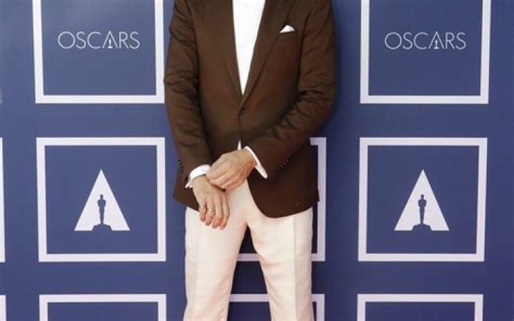 Sacha Baron Cohen Net Worth - Wiki, Age, Weight and Height, Relationships, Family, and More