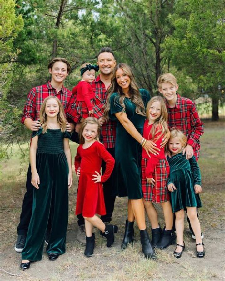 Sarah Litvinchuk - Age, Family, Bio