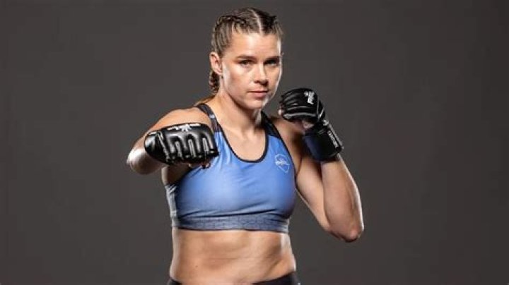 Savannah Marshall Net Worth