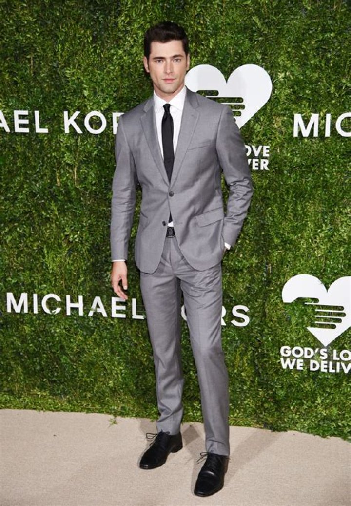 Sean O’Pry Net Worth - Wiki, Age, Weight and Height, Relationships, Family, and More