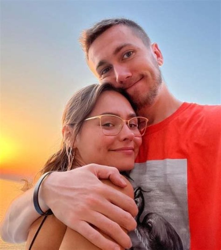 Simon Minter Height, Weight, Net Worth, Age, Birthday, Wikipedia, Who, Nationality, Biography