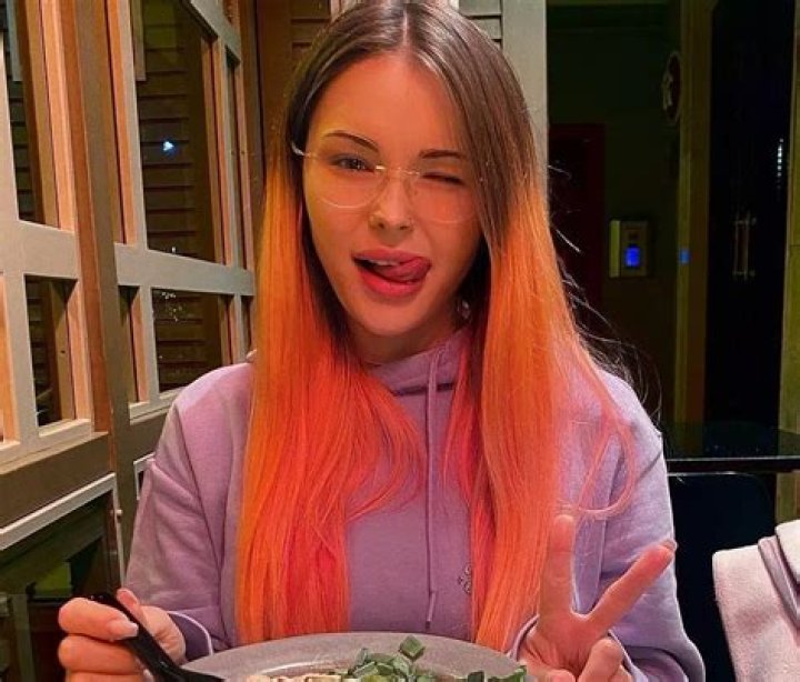 Sonya Thomas - Age, Family, Bio