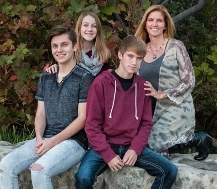 Tanner Braungardt - Age, Family, Bio