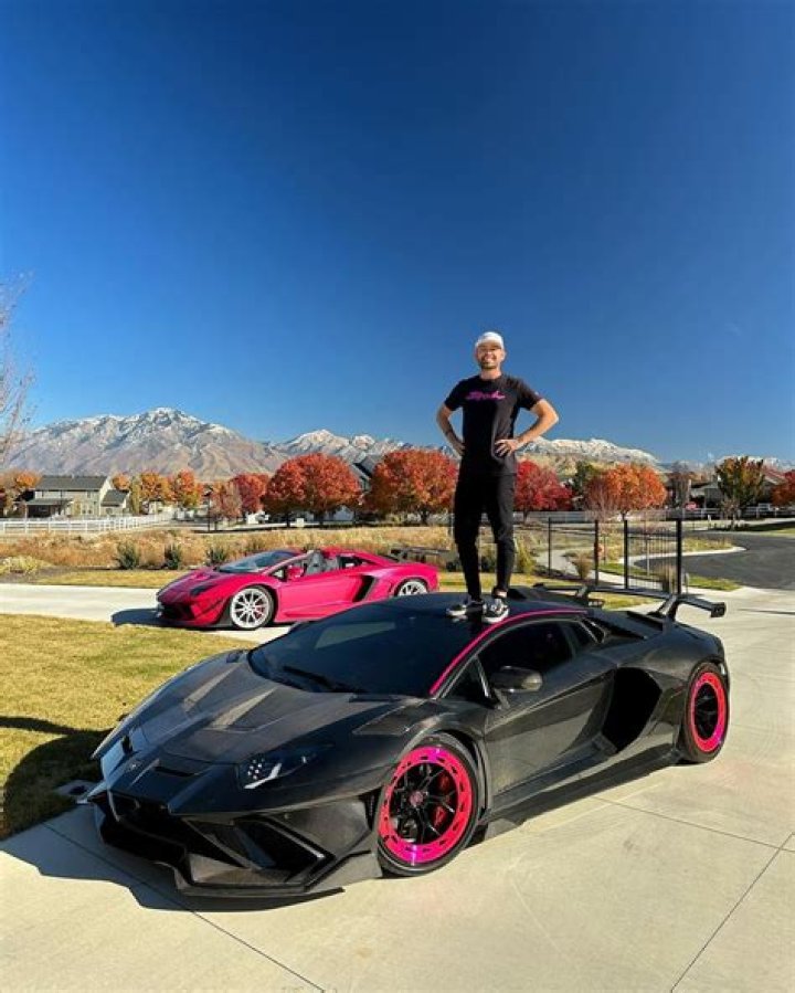 
TheStradman Height, Weight, Net Worth, Age, Birthday, Wikipedia, Who, Nationality, Biography 