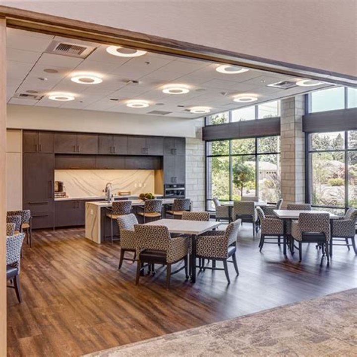 Tom Girardi Moves Into Assisted Living Facility