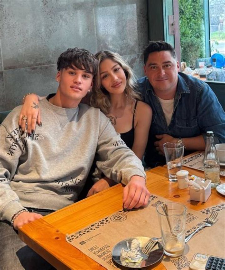 Trini Neira Diaz - Trivia, Family, Bio