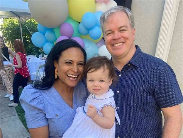 
Wes Welker is Married to Wife: Anna Burns. Kids. 