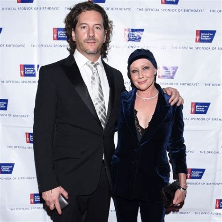 
What is Ashley Busch Net Worth and Divorce Settlement Amount? Divorce From Husband Kurt Busch 