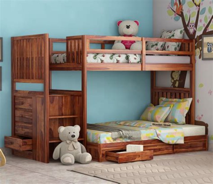 Which wood is best for bunk beds?