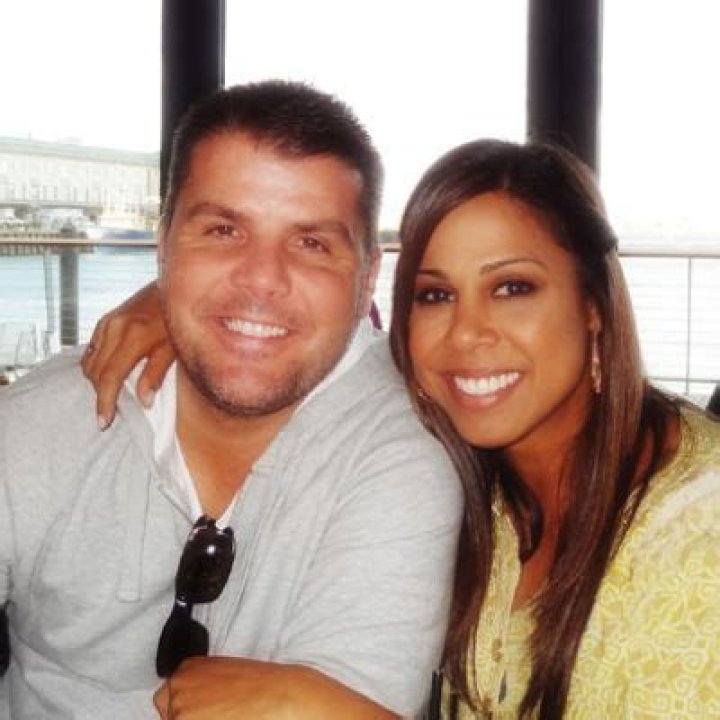 Who Is Taniya Nayak? Details About Her Career, Husband, Net Worth & Nationality