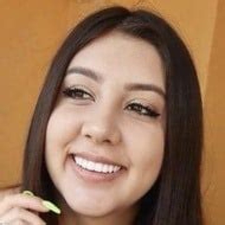 WinWin - Age, Family, Bio