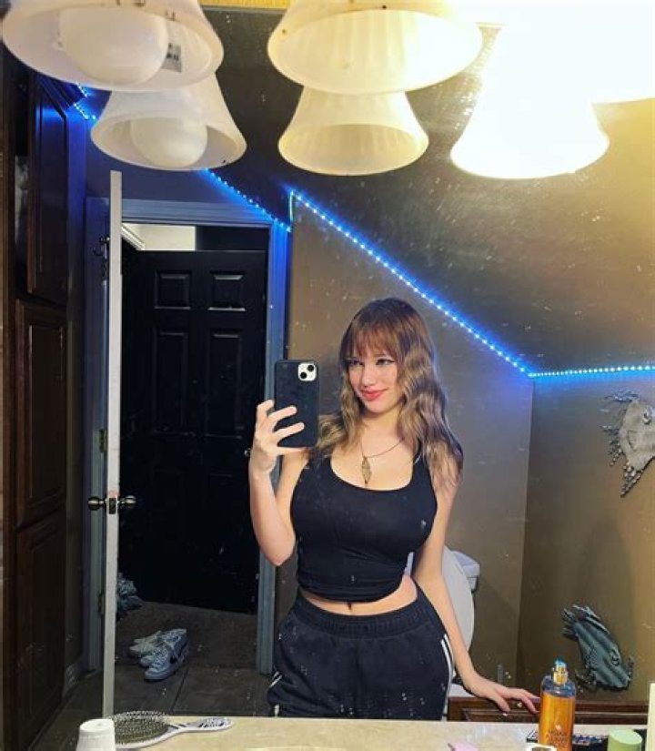 Yamy Cortés - Age, Family, Bio