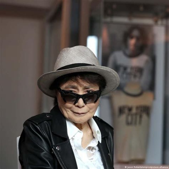 Yoko Ono - Age, Family, Bio