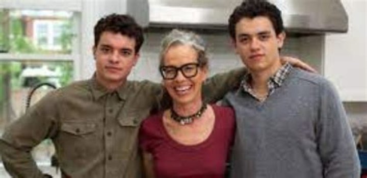 Zoe Francois Age: How Old? Wikipedia Wife And Family